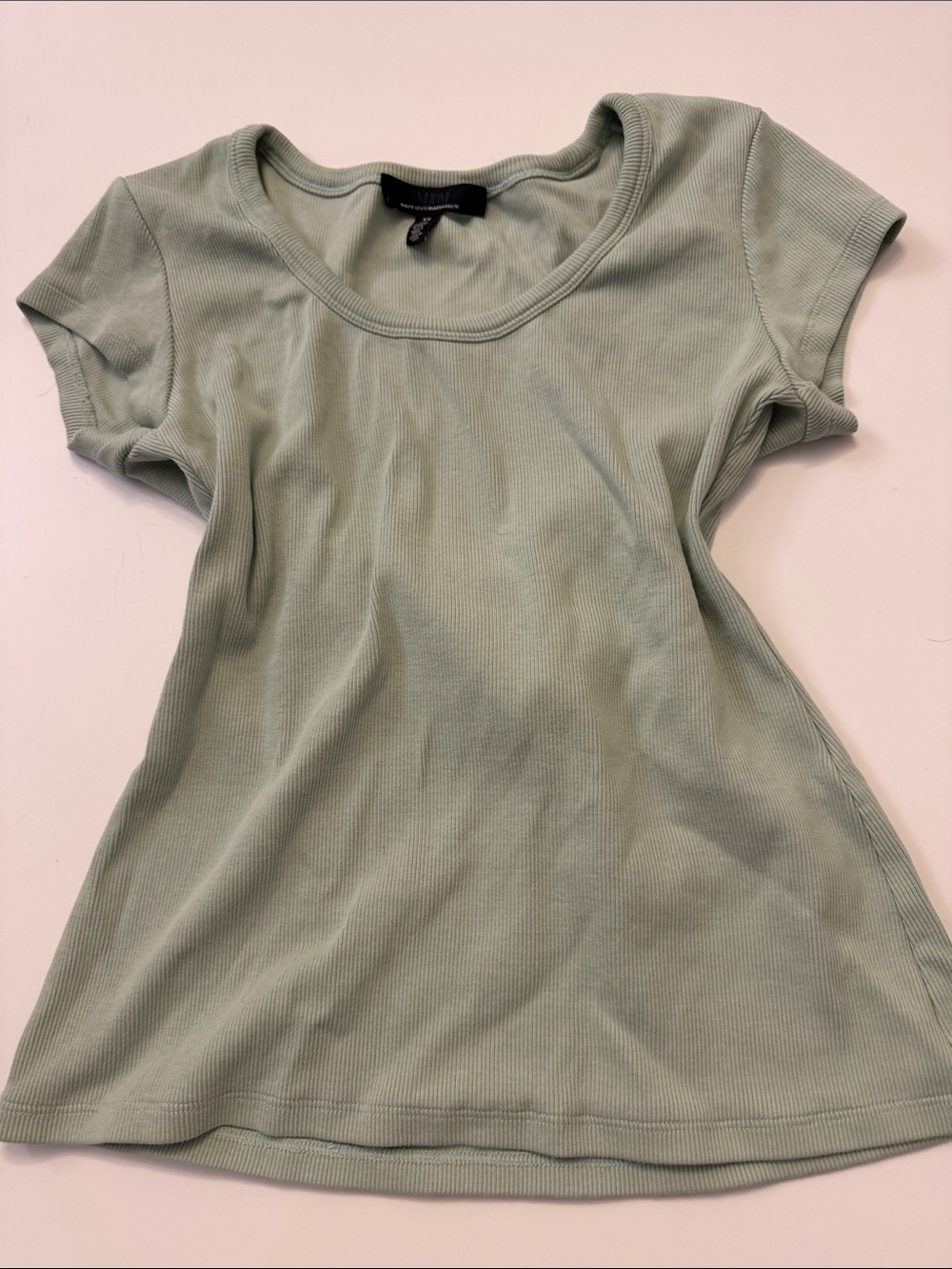 White House Black Market Women's Scoop Neck Ribbed Tee - Sage Green